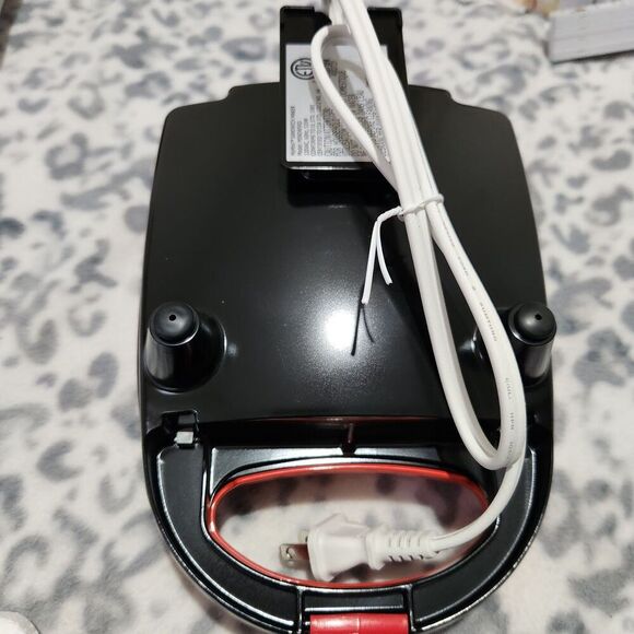 Sandwich Maker Small Red 8x5 Compact - Picture 7 of 12